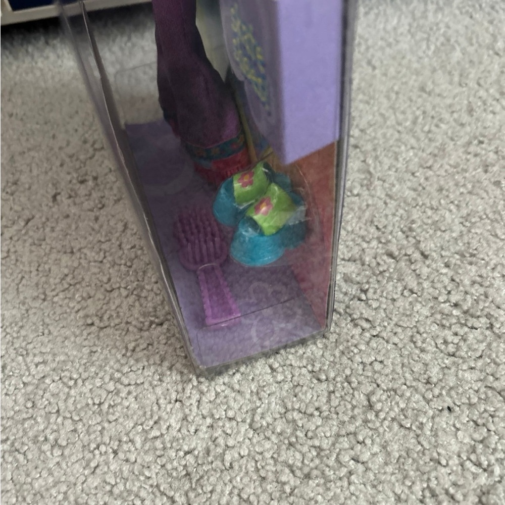 SOLD - Lisa Frank - Picture 12 of 12